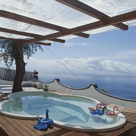 Smeraldo Holiday House กองกาเดมารีนี ภายนอก รูปภาพ